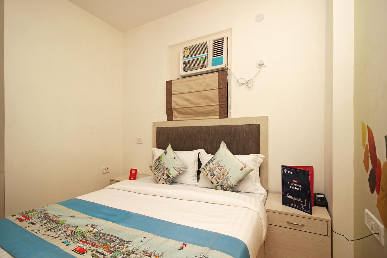Hotel Nanak Residency Нью-Дели Экстерьер фото